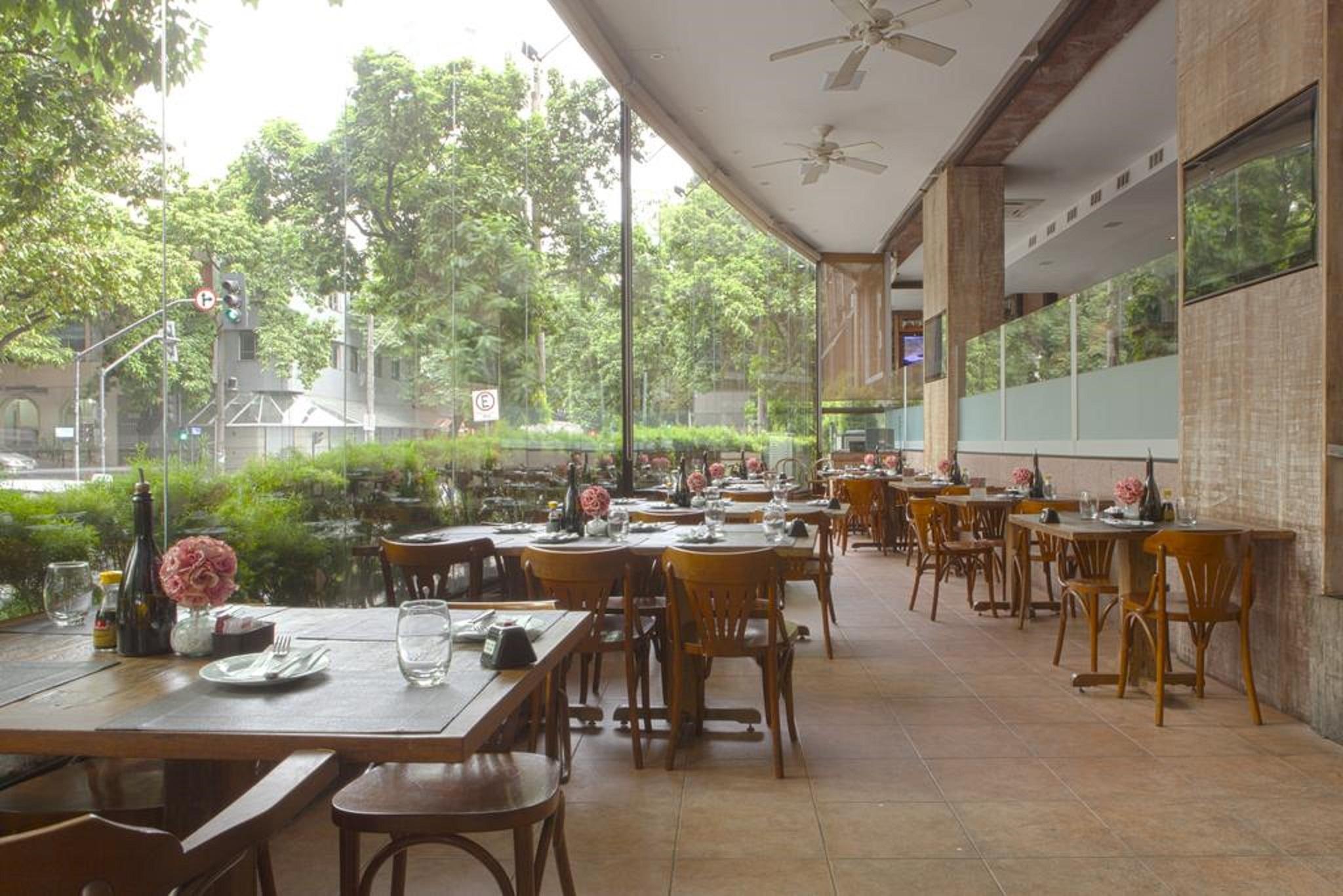 Royal Boutique Savassi Hotel Belo Horizonte Eksteriør billede The interior of the restaurant