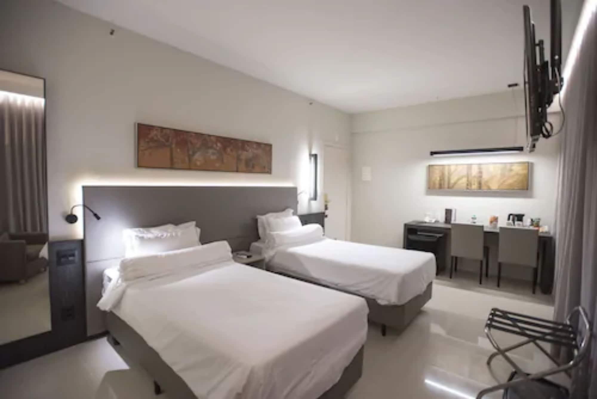 Royal Boutique Savassi Hotel Belo Horizonte Eksteriør billede Deluxe Room