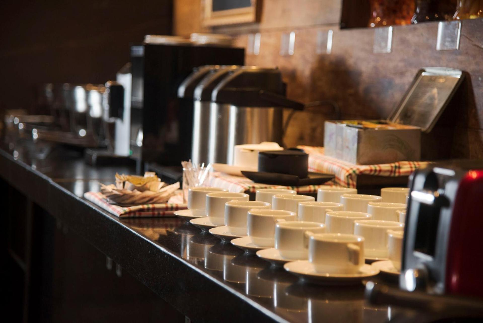 Royal Boutique Savassi Hotel Belo Horizonte Eksteriør billede Coffee service