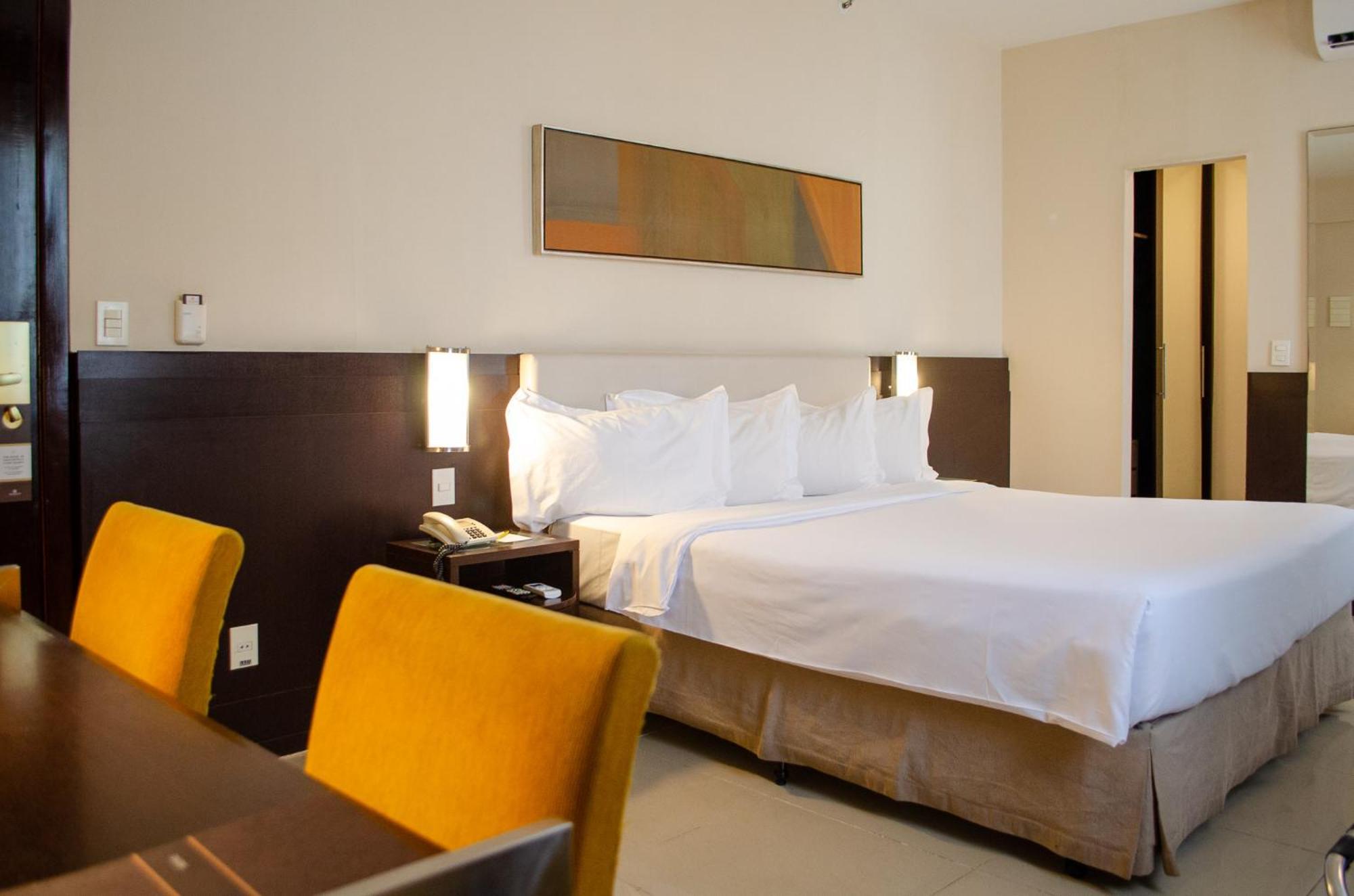 Royal Boutique Savassi Hotel Belo Horizonte Eksteriør billede A typical room at the hotel